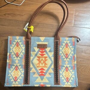 Wrangler Blue and Orange Geometric Tote